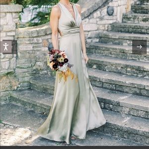 NWT. Never worn/altered Gold Champagne Satin Dylan Revelry Dress. Size 8